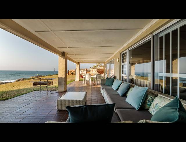 7 BEDROOM HOUSE FOR SALE IN SHAKAS ROCK